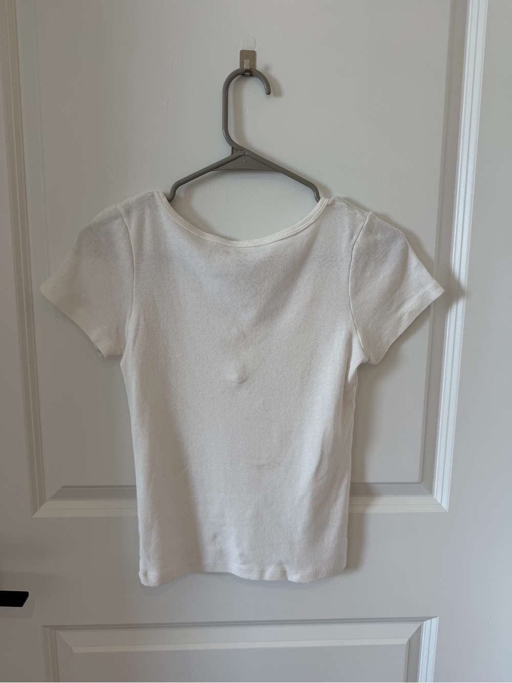 Brandy Melville Ribbed Top - Picture 5 of 6